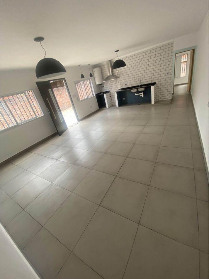 ALQUILER DE CASA